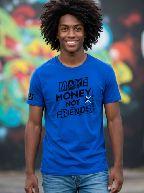 Camiseta Urban 'Make Money Not Friends' com Pouco Medo