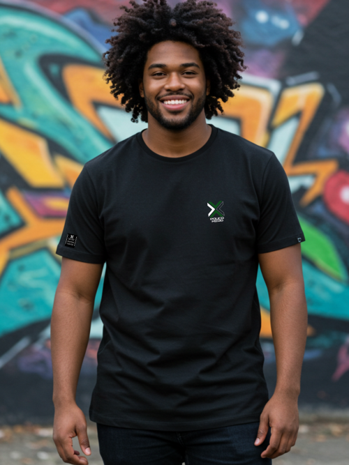 Camiseta Masculina Premium Pouco Medo Preta